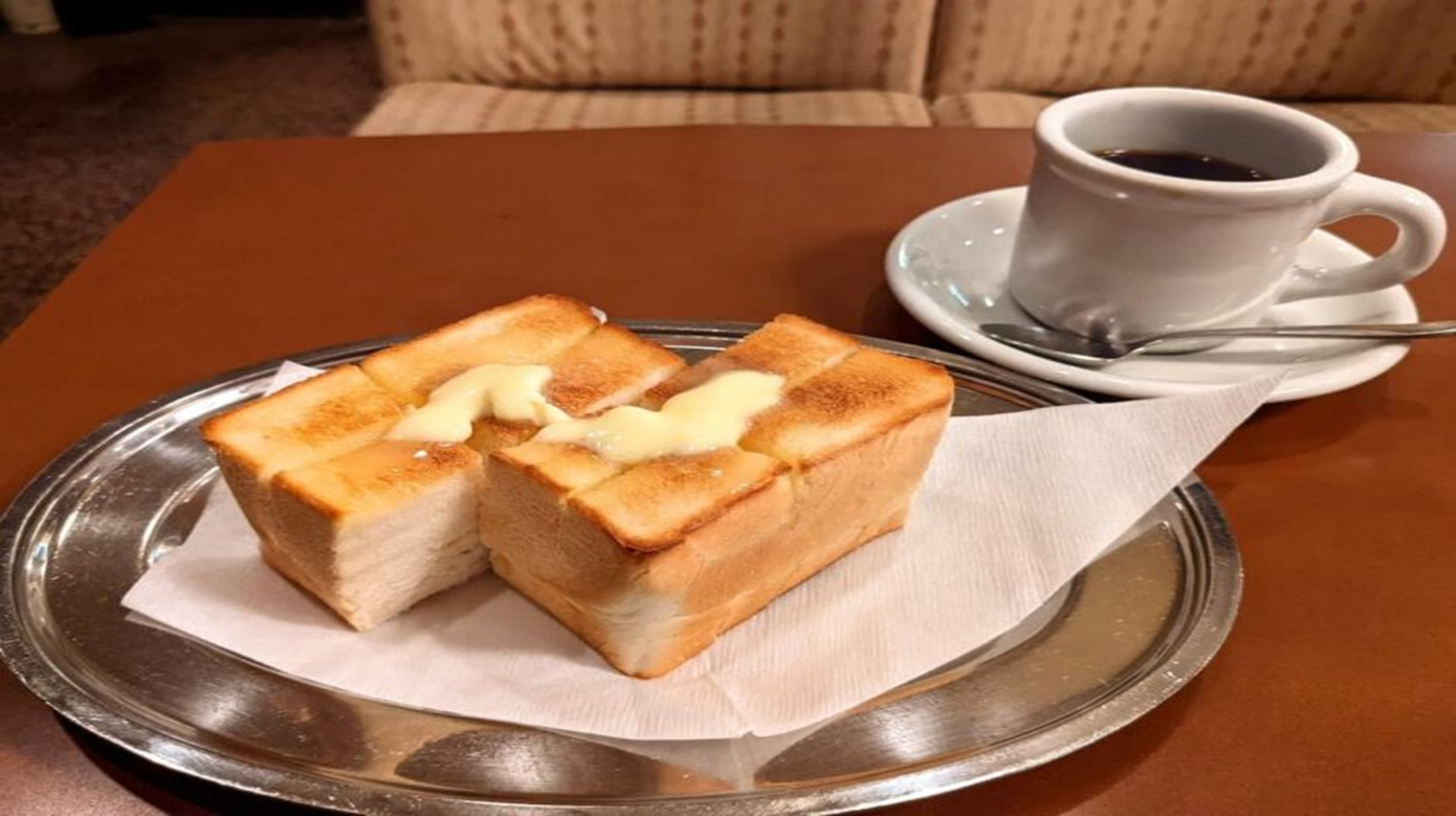 トーストとコーヒー